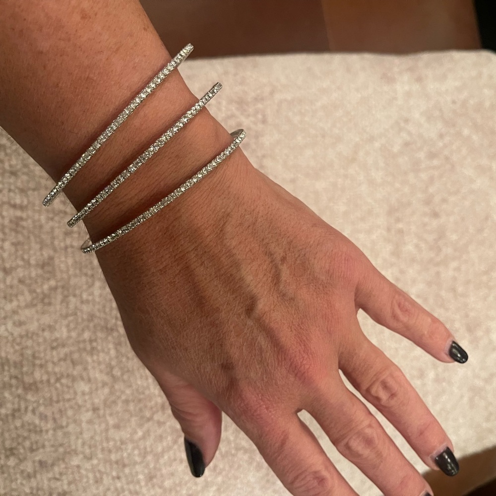 Set of 3 bangle bracelets